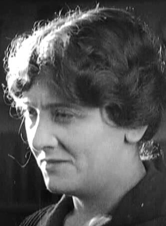  Germaine Dermoz dans La souriante madame Beudet