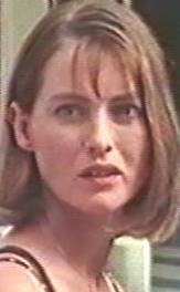  Hester Wilcox dans Pris au pige
