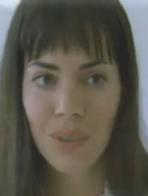  Cylia Malki dans P.J. : Crise d'identit