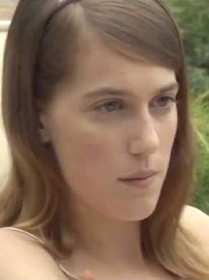  Fanny Sidney dans quipe mdicale d'urgence : Seins  crdits
