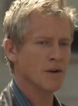  Niels Dubost dans quipe mdicale d'urgence : Paparazzi