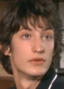  Pierre Niney dans Nos 18 ans