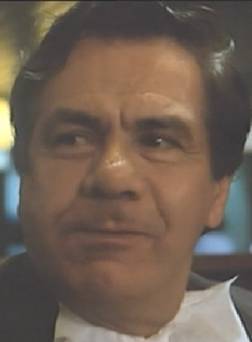  Michel Galabru dans On s'en fout, nous on s'aime