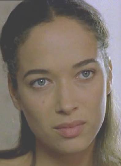 Carmen Chaplin dans Vertiges : Souviens-toi