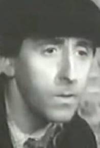  Jean Lefebvre dans L'ami de la famille
