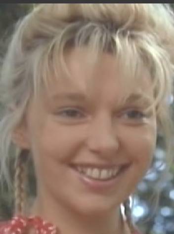  Isabelle Alexis dans Room service