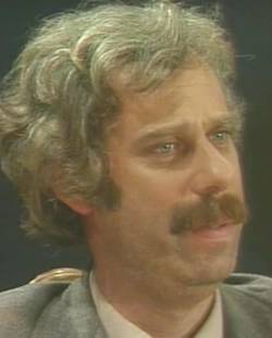  Jean-Luc Bideau dans Le petit thtre d'Antenne 2 : Le Diable couleur de rose