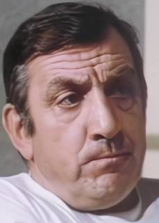  Lino Ventura dans Les durs