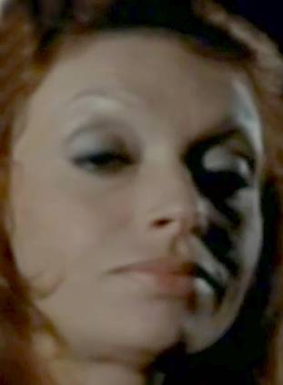  Jacqueline Danno dans L'trangleur