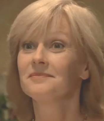  Elisa Servier dans Capitaine Casta : Amlie a disparu