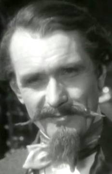  Lucien Nat dans La valse de Paris