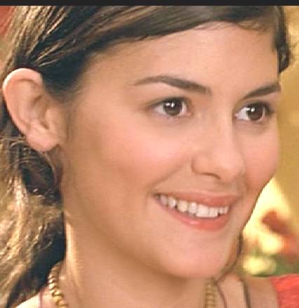  Audrey Tautou dans  la folie... pas du tout