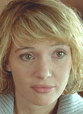  Anne Marivin dans Envoys trs spciaux