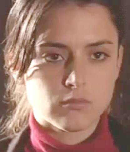  Sarah-Laure Estragnat dans Claire Brunetti