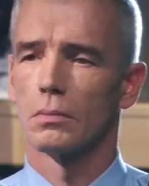  Luc Bernard dans Claire Brunetti