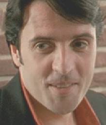  Laurent Poitrenaux dans Filles uniques