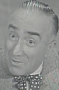  Henri Arius dans Pas de grisbi pour Ricardo (Folies parisiennes)