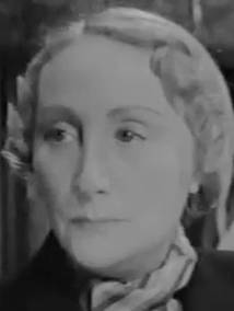  Margo Lion dans Les amours finissent  l'aube