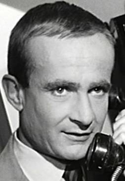  Philippe Mareuil dans Le fauve est lch