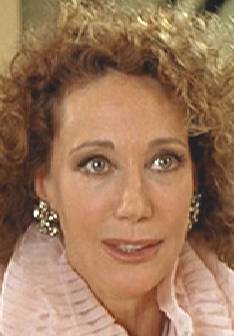  Marisa Berenson dans People