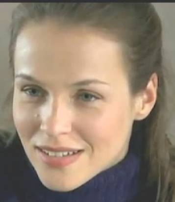  Lucie Jeanne dans Ne meurs pas