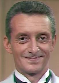  Jacques Maury dans Mademoiselle
