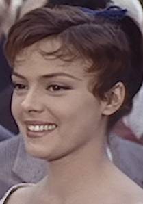  Christine Carre dans L'amour descend du ciel