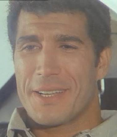  Karim Allaoui dans Le gorille : La peau du Gorille