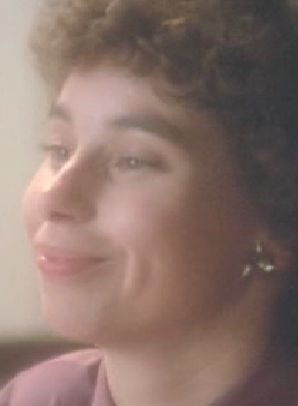  Evelyne Istria dans L'ordinateur des pompes funbres