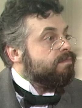  Georges Montillier dans Le petit thtre d'Antenne 2 :  Petin, Mouillarbourg et consorts