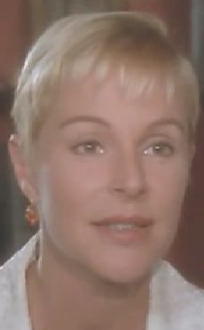  Anne-Marie Philipe dans Passage  l'acte
