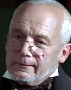  Marc Faure dans Dombais et fils